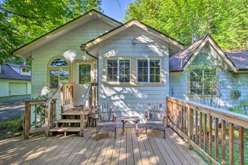 Elk Hideaway Ashford Cottage With Hot Tub!
