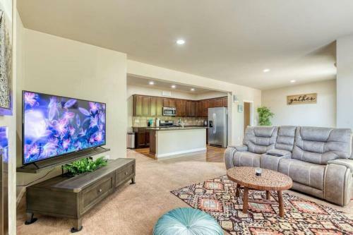 Quieter Villa: Neighborhood, Closer To Boeing