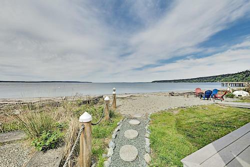 Bush Point Bliss