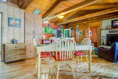 Hale Passage Beach House