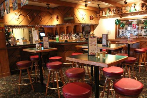 Hotel Bavarian Inn Lodge
