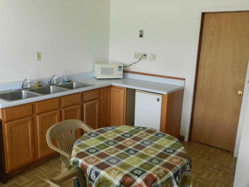 Hermann Motel