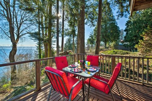 Kingston Home With Deck - 5 Minutes To Private Beach