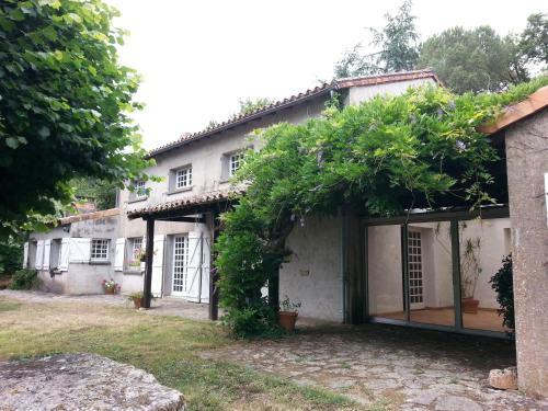 Bed & Breakfast Maison D'h�tes Les Beaux Chenes