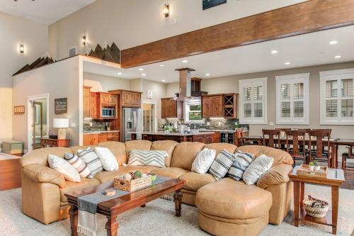 River Breeze Reserve