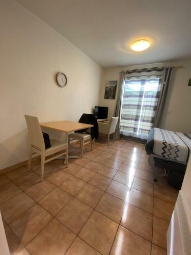 Apartamento Apparthotel Proche de Cannes