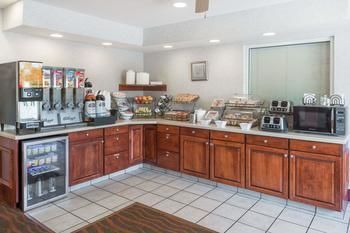 Hotel Baymont Inn And Suites Rolla