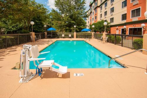 Hotel Baymont Inn & Suites