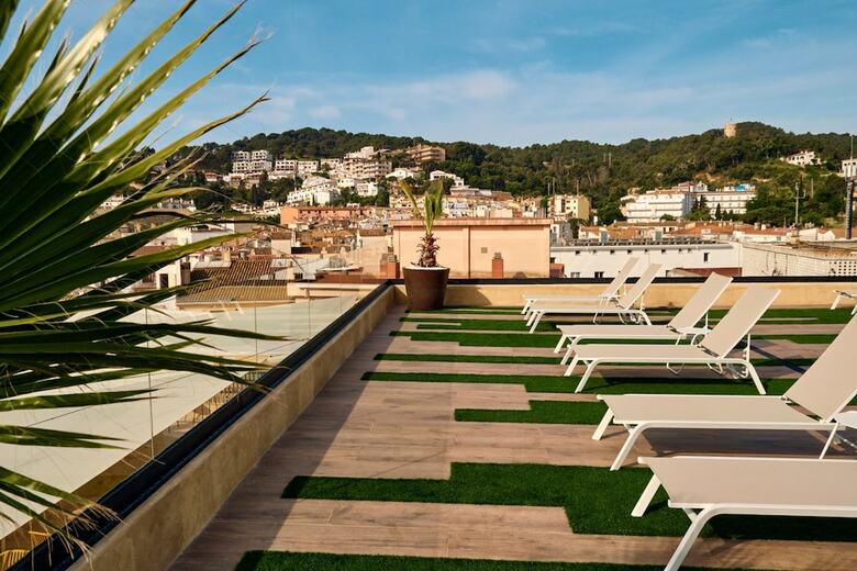 Hotel Delf�n