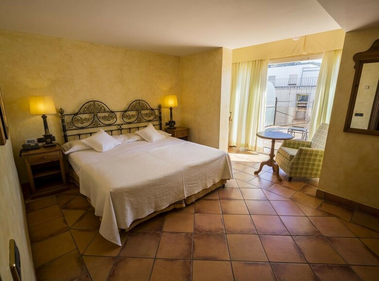 Hotel Vila De Tossa
