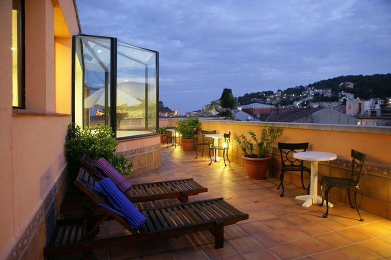 Hotel Vila De Tossa