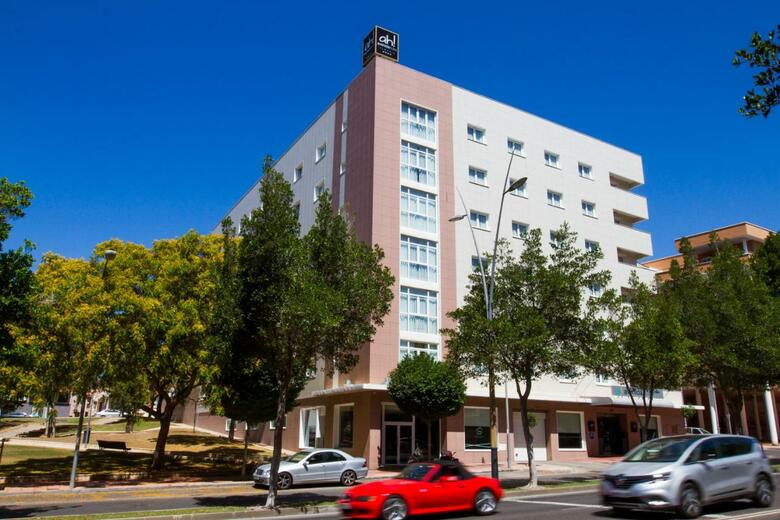 Avenida Hotel Almer�a