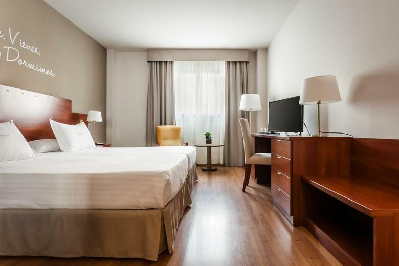 Avenida Hotel Almer�a