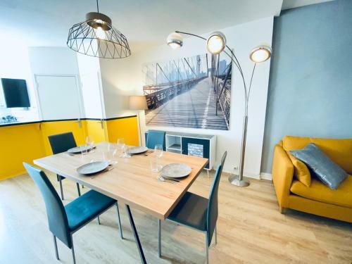 Apartamento Nantes Centre Proximit� Bus Et Tramway