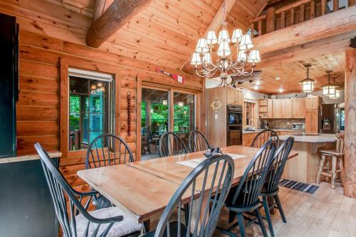 Cranberry Cove Lodge