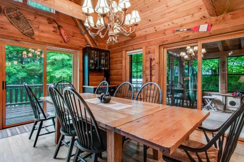 Cranberry Cove Lodge