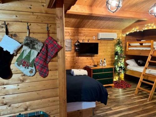 Honeybear Hideaway Cabin