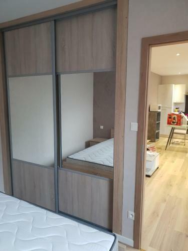 Apartamentos Meubl�s Du 25 N2 F2 Rdc