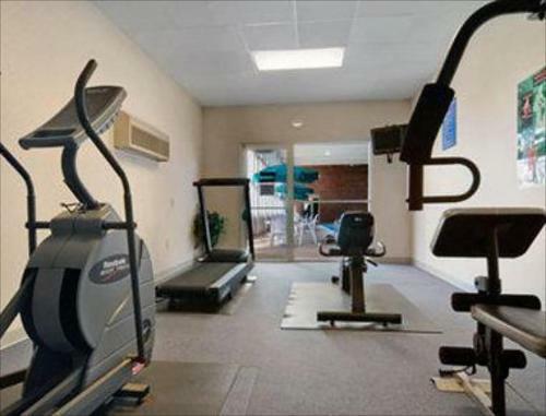 Hotel Norwood Inn & Suites La Crosse