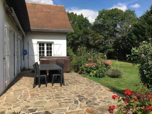 Grande Villa En Plein Coeur Du Parc Du Perche