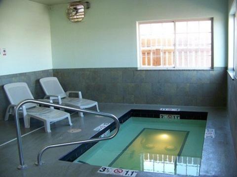 Motel North Park Inn & Suites