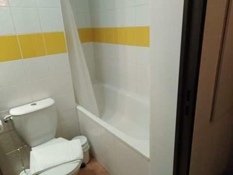 Apartamento Studio Privatif Dans H�tel R�sidence Nimes Gare