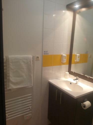Apartamento Studio Privatif Dans H�tel R�sidence Nimes Gare