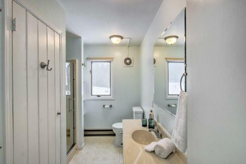 Charming Cottage Less Than 1 Mi To Sister Bay Beach!