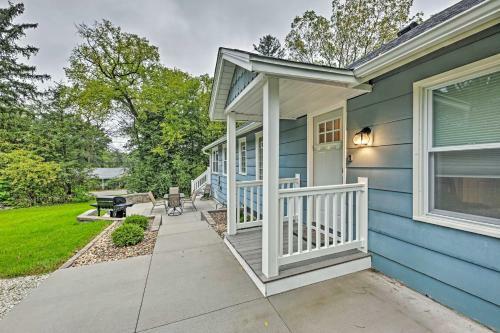 Updated Twin Lakes Cottage, Walk To Lake Mary