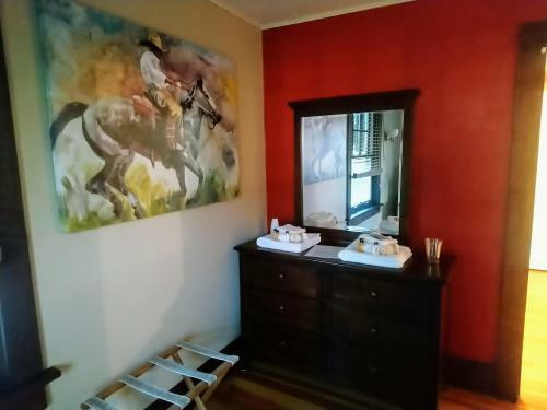 Villa Governors Home