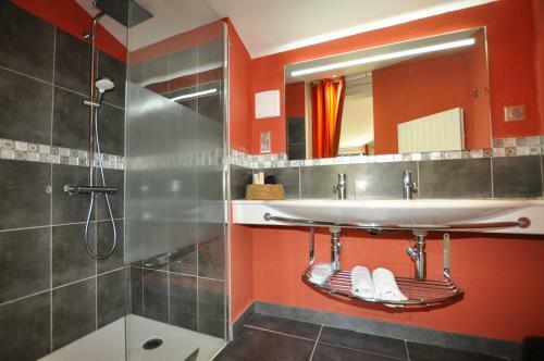 Hostal Le Mas Des Colombes