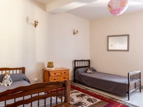 Elegant Holiday Home In Olonzac With Private Swimming Pool