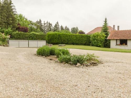 G�te Onjon, 3 Pi�ces, 4 Personnes - Fr-1-543-74