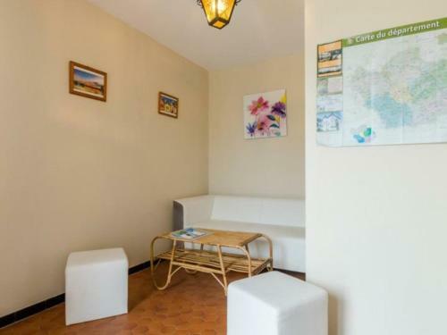 G�te Onjon, 3 Pi�ces, 4 Personnes - Fr-1-543-74
