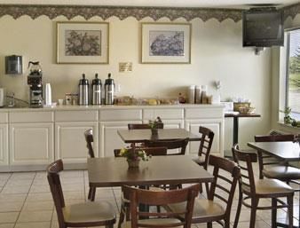 Motel Howard Johnson Express Inn Iowa La