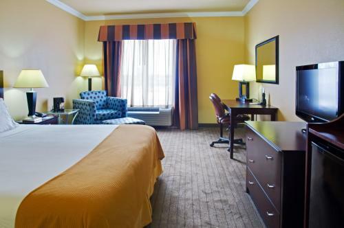 Holiday Inn Express Hotel And Suites Natchitoches
