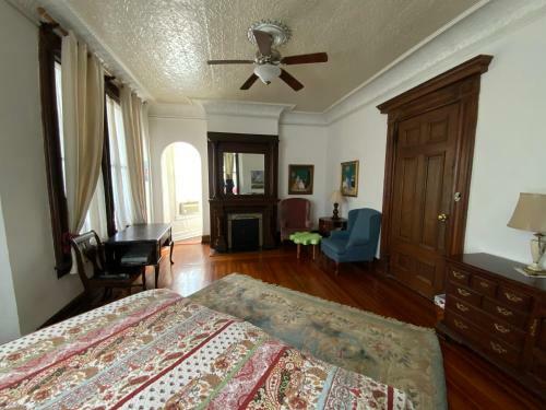 Fort Pl B&B