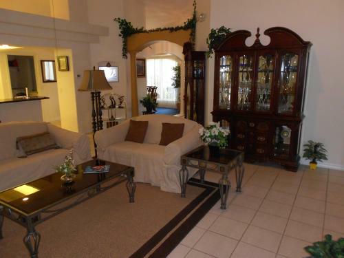 Sunset Hideaway Villa Louise Home