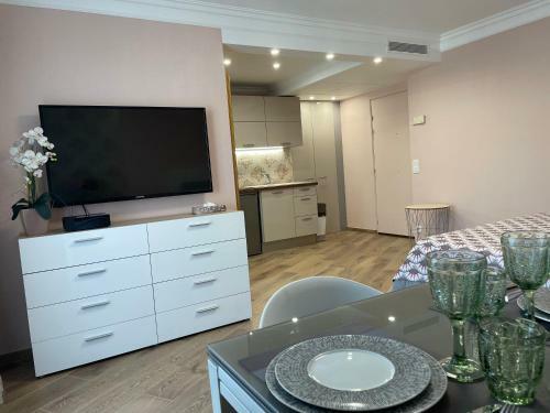 Apartamentos Studio With Swimming Pool