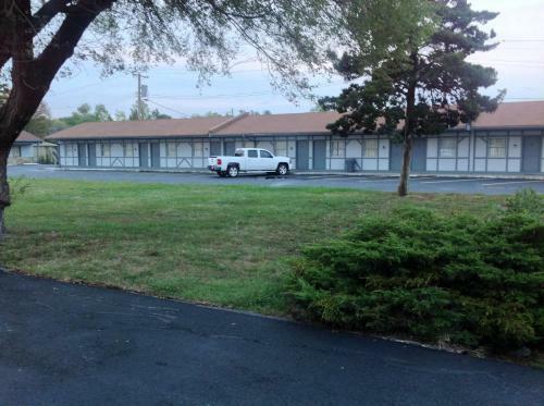 Motel Economy Inn - Granite City