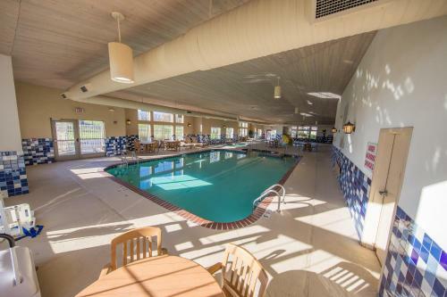 Hotel Country Inn And Suites Portage