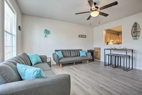 Sunny Bay St Louis Retreat With River Access!