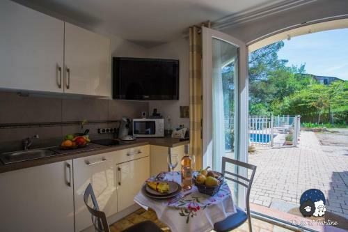 Apartamentos Quiet Studio With Garden And Pool - Dodo Et Tartine