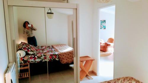 G�te de La Sabli�re Vignoble Aixois Et Piscine