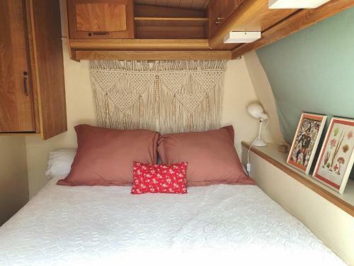 Hostal G�te Aurinko : Caravane Avec Bain Nordique