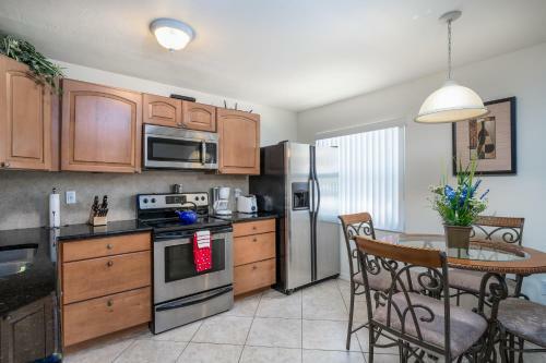 Gulf Breeze Condominium
