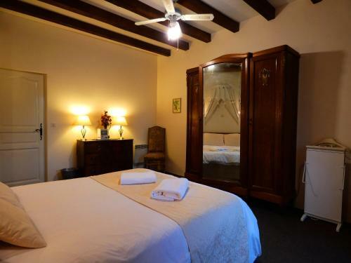 Bed & Breakfast Chateau Des Mautors