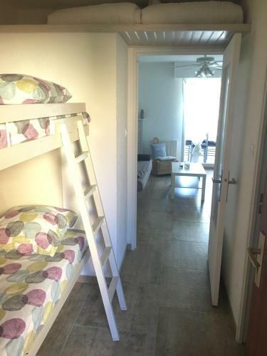 Apartamento Studio � 50 M de La Plage Aper�ue Mer