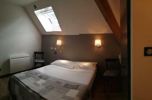 Hostal Le Grand Chatelard H�tel Bar Restaurant