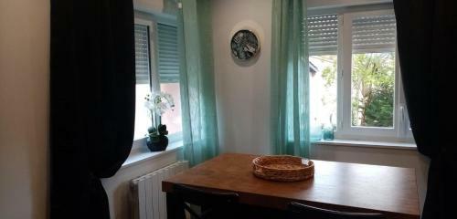 Apartamento Doux Et Chaleureux T2 Avec Balcon Et Parking.